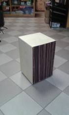 Cajon KG CX D148 CJ ze sprężyną strunową